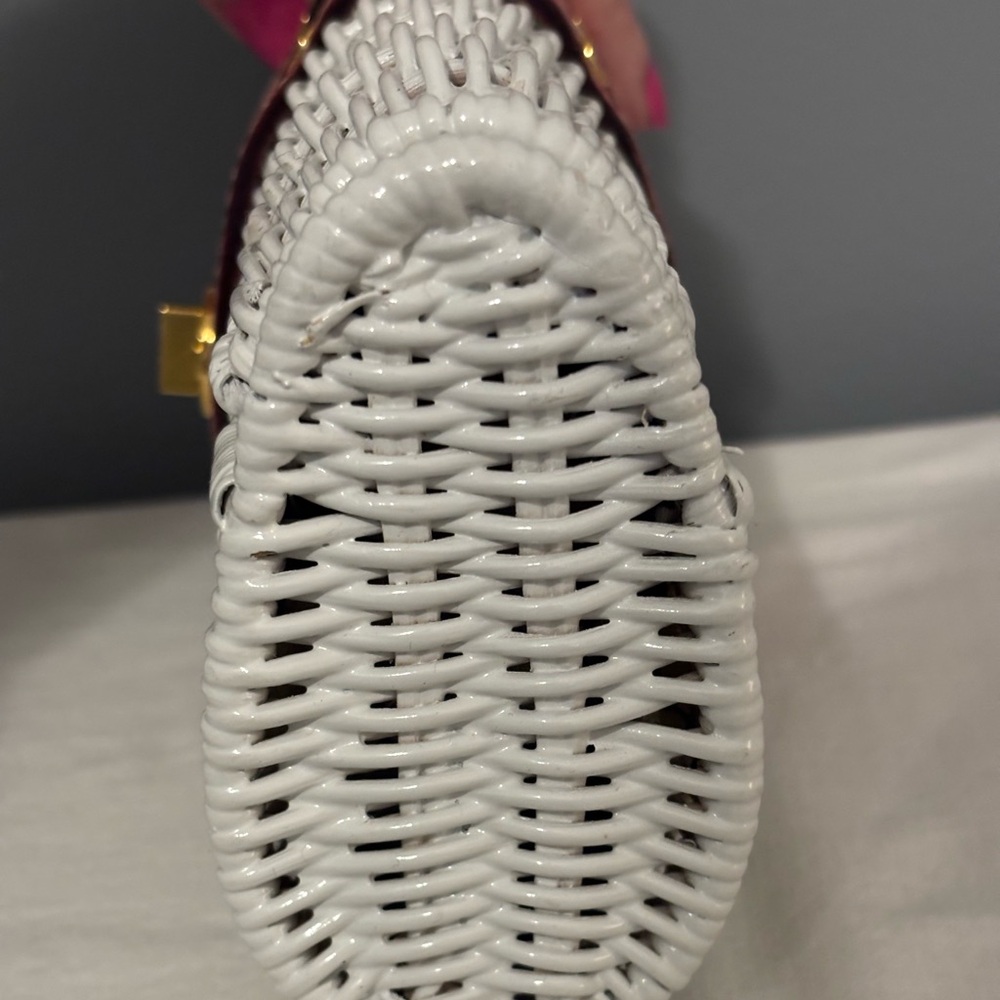 Kate Spade White Wicker Clutch with Gold Hardware - Picture 3 of 9